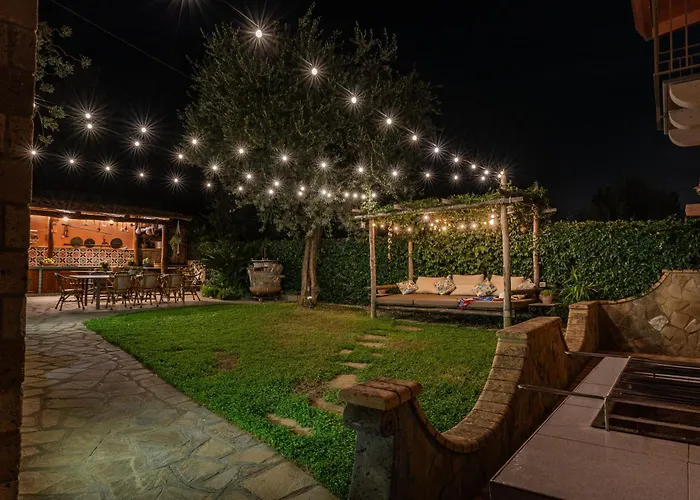 La villa: Villa Caruso With Private Pool
